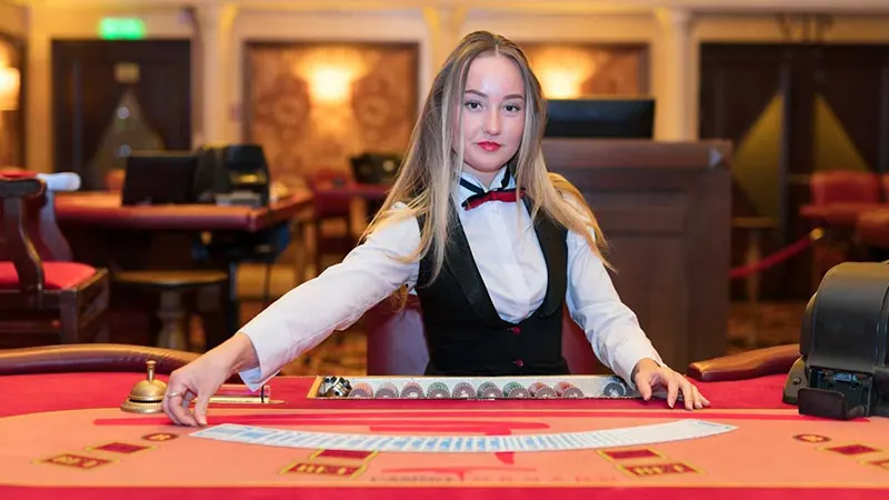 Chơi live casino Wibo88 với người chia bài thật